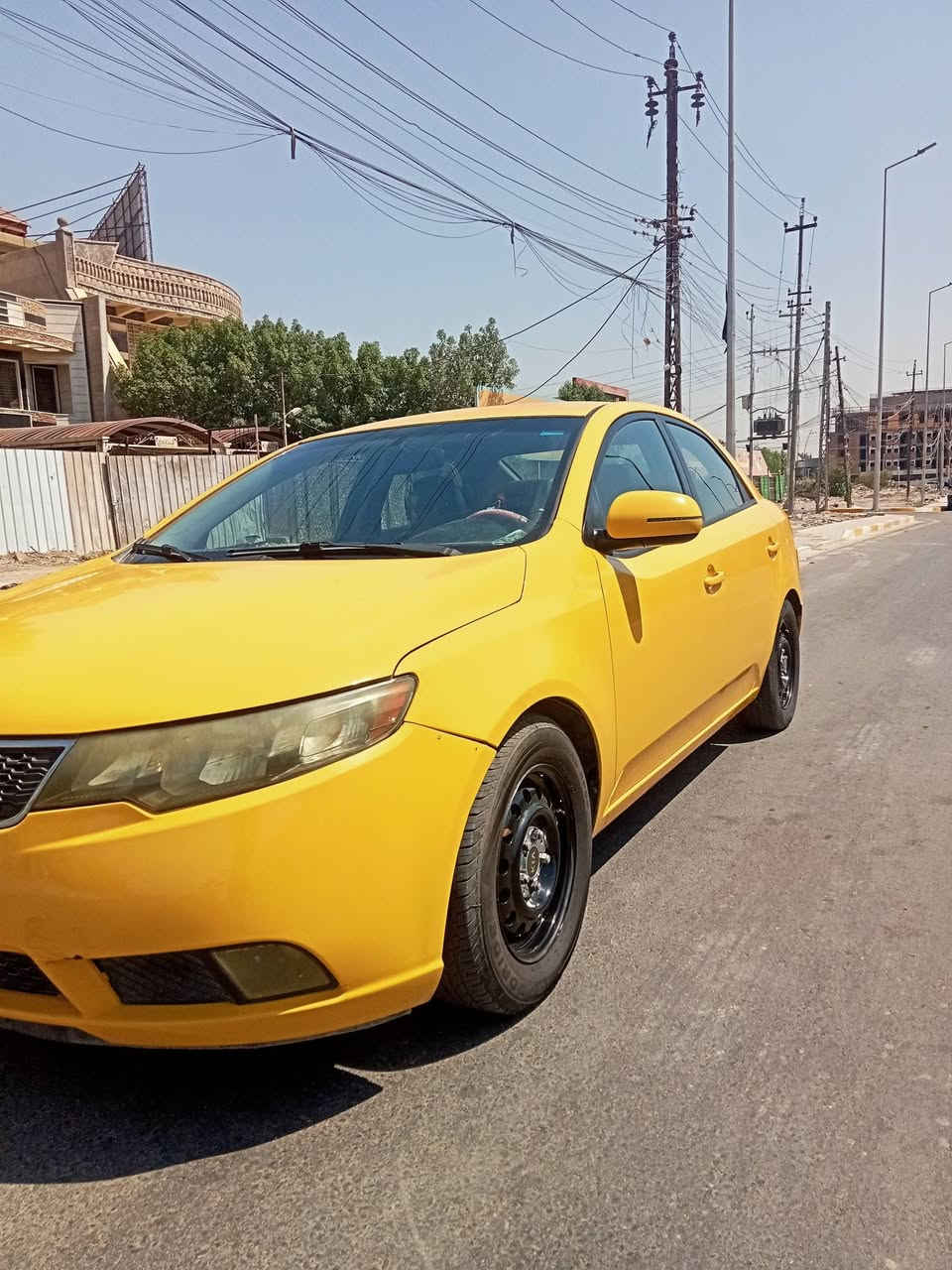 فورتي 2012واردامريكي حادثه خفيف بل صندوك  مكينه الفين كير ومكينه خير من الله منظومه غاز بيه  تحكم ستيرن  تحكم بل مري سياره نظيفه  مكان بغداد  ورقم بغداد بسمي سياره شواصي ولغود مكفوله بجم كبس  رقم ***********سعر 78بيه مجال قليل
