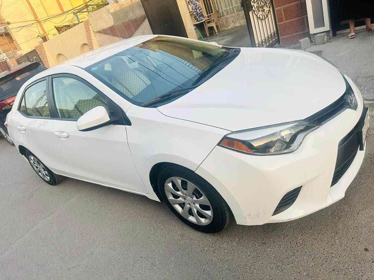 السلام عليكم

كورلا موديل 2016 رقم  ( بغداد ) باسمي 

ماشية 📍 39995 📍 فقط 
السياره استخدام شخصي جدا 
مواصفاتها معروفه 
تحكمات ستيرن جهتين ✅ شاشه وباقي المواصفات 
حادثة امريكا باب عكس السايق مبدل مطابق 
وهنا بالعراق بيها باب خلف السياق مبدل مطابق 
وصبغ  نصف جاملغ خلفي نفس الجهة 

كير محرك مكفولات شلعتها فول ✅
تبريد ثلج ✅
صدر امامي خلفي جديد ✅
السياره خير من الله ومماشيه اخت الزيرو 

معروضه 129 $ وبيها مجال 
مكاني بغداد الجديدة 
متواجد ع الفيس بوك 
و ع الواتساب والرصيد ع الرقم التالي 
*********** بغداد, العراق
