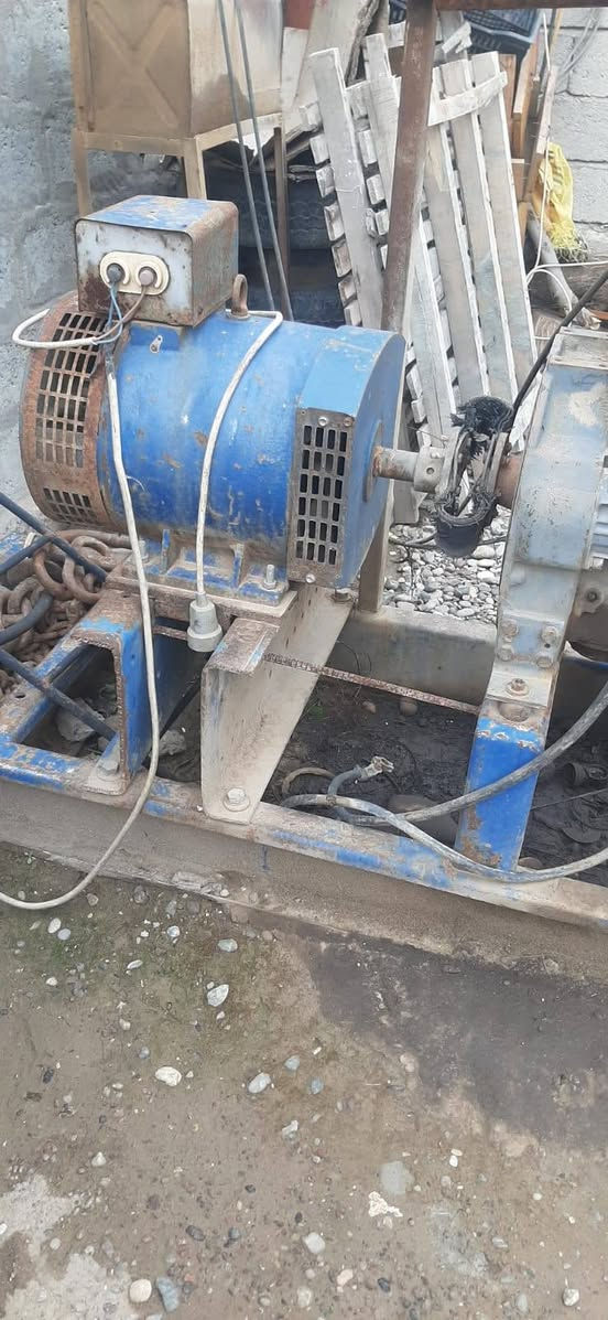 مولد للبيع دويز بستمين مع راس توليد 10kw شغال نكره سلف
تلفون /***********
