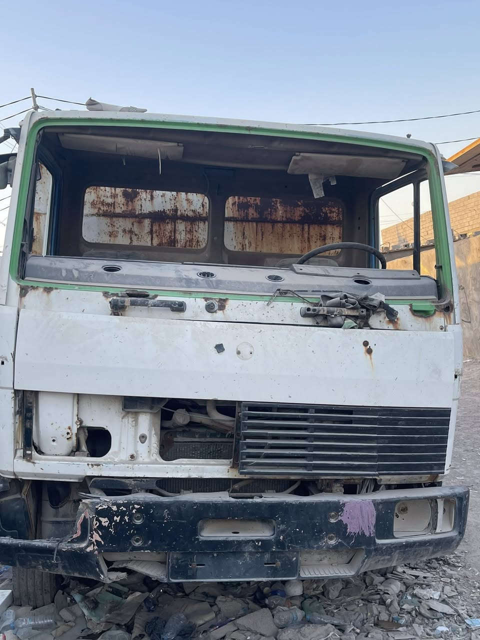 البيع السعر مراسله الرقم ***********
