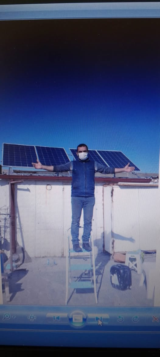 على بركة الله تعالى نحن مستعدون لتنصيب الطاقة النظيفة بالطاقة الشمسية لتوليد الطاقة  الكهربائية كل من يريد التخلص من أنقطاعات الكهرباء ويبحث عن الراحه أنا أنصح كل من لديه القدره الشرائيه في ذالك فيمكنه التواصل على هذا الرقم *********** ونحن في خدمة الجميع
