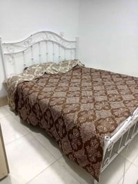 جرباي ٢ • سرير
