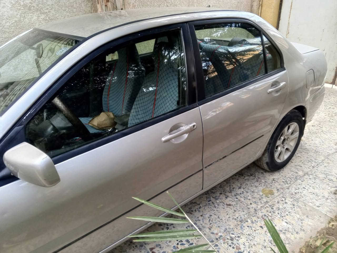 السلام عليكم
مسيبوشي لانسر موديل 2008
كير محرك مكفولات
 محرك 1600 قبق اسود مرغوب
رقم اربيل دولي تحويل أو وكاله 
بيها قطع صبغ ابيع احزام الجمالية
السعر 68 بي مجال 
مكاني بغداد 
***********
