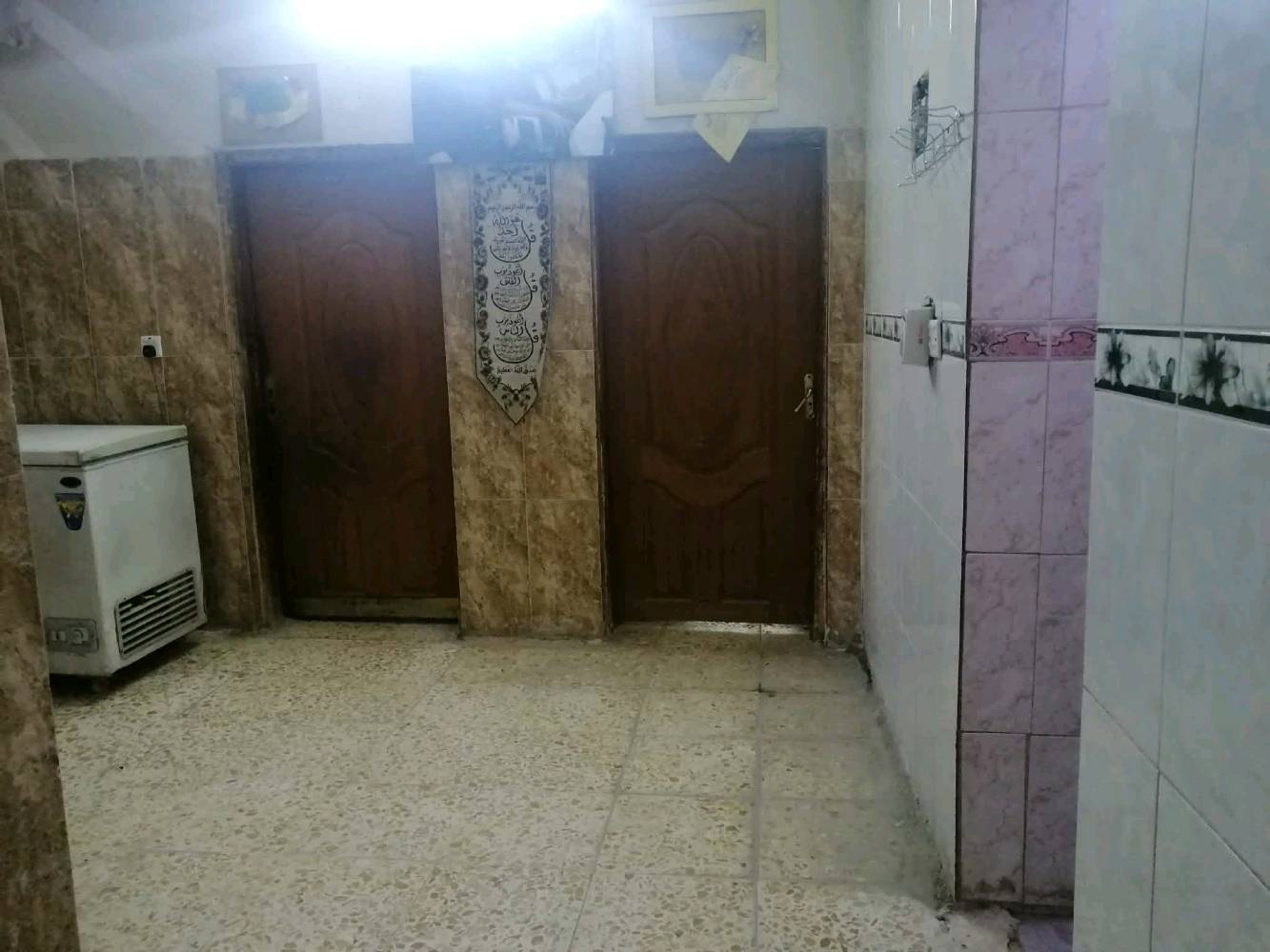 سلام عليكم بيت بل الغزاليه هياكل مساحه 150متر بي 6غرف اثنين جوه وصاله وفوك بي 4غرف البيع سعر 330وبي مجال كلش