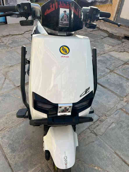 سلام عليكم دراجه شحن لبيع السعر 650 بيه مجال المكان السماوي الخضر ***********
