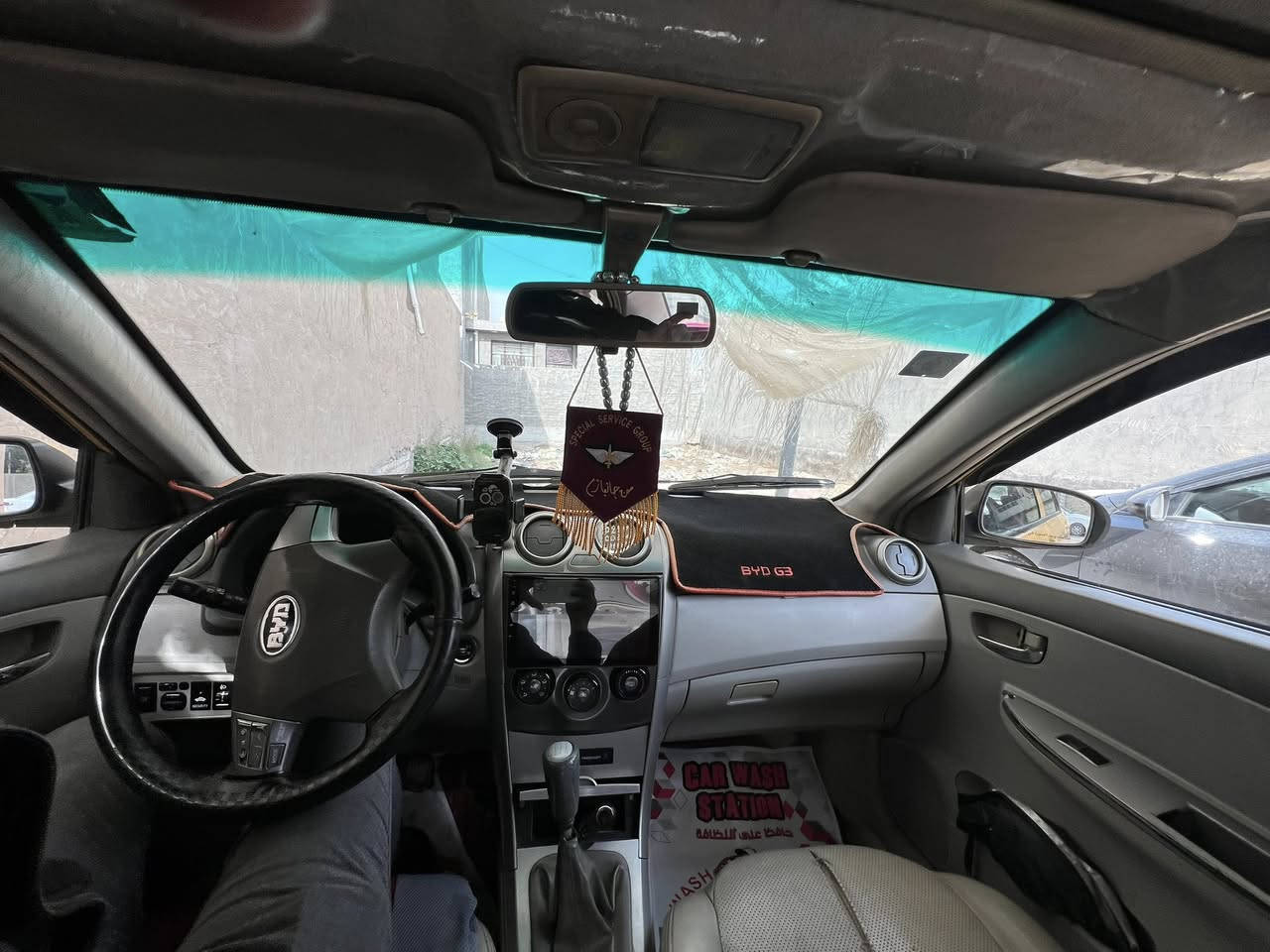 سلام عليكم بيواي دي G3موديل2013رقم نكليزي  جديد بغداد باسمي تحويل ثاني يوم كير مكينه يخبل كير عادي محرك قبق اسود مرغوب تبريد شغال  مصفره هيئه غرامات  الكشر بي ملاحضات سعر٤٥ وبيهة مجال قليل رقم الهاتف*********** اسف عل اطاله
