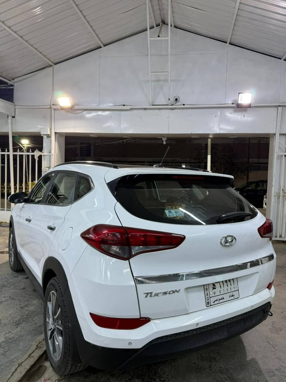 السلام عليكم
📍اخوان شكرآ للمتابعين الكرام نقدم لكم كل ماهو جديد ومميز 
📍معرض الريان لتجارةالسيارات
توسان 2018 شركه الكاصد
سياره فول عدا البصمه
ماشيه67حقيقي سياره ع ايد وحده من الزيرو
سياره كلش جديده مكفوله كفاله عامه 
من الصبغ والبارد واي شي
الاستفسار ***********
📍الموقع بغداد الكريعات (معرض الريان)
