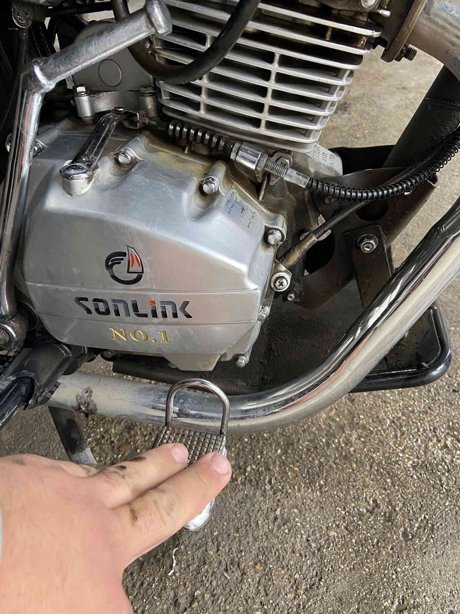 سؤلينگى 2023بؤفرؤشتن زؤربه قوه ته عه يبى نيه سلفه 5گئ ڕە سعرى500م عه مه له  ***********
