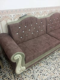 البياع الشرطة الخامسة • كنب • خاص
