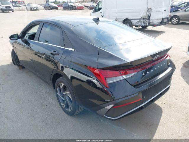 السلام عليكم 
النترا هايبرد ٢٠٢٤ لمتد فول الفول بصمة فتحة جلد داخل كريمي مقاعد تدفئة تبريد وكل مواصفات اللمتد المعروفة  كارفكس نظيف والسيارة جديدة بمعنى الكلمة وصلت بالحرة 
صار القرار وما عندي امكانية اكمل فلوس ادخلهة 
سيارة ماشية ١٠ الف ميل فقط اخت الزيرو جديدة وحادث كلش بسيط بدون ايرباك  
اقل من شبر بالجاملغ و الدعامية واللايت موجودات وياها 
السعر ١٤٠ وبيهة مجال للطيبين 

0787 727 7396
