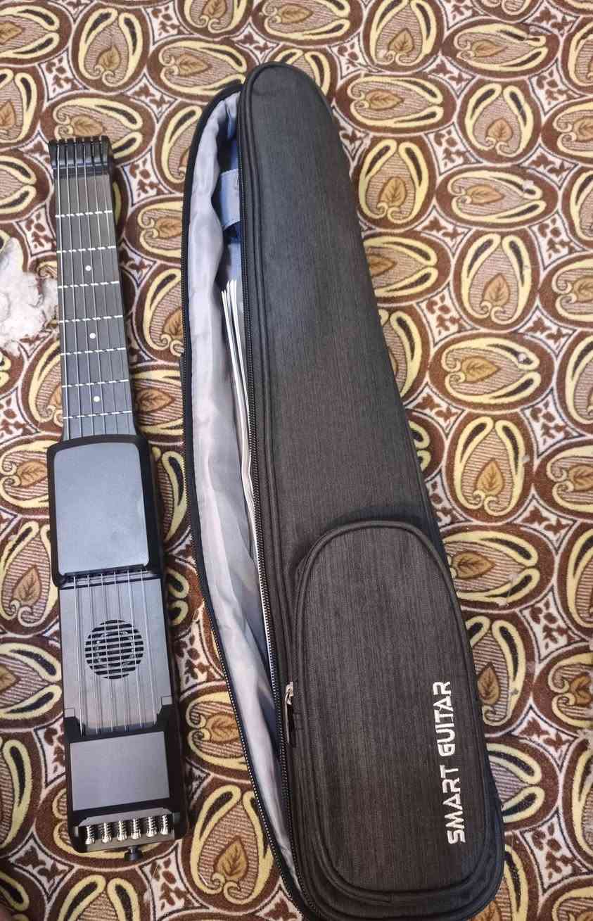 كيتار شحن بي شاشة تحكم بالصوت مثل ماموضح بالصورة السعر ٥٠ الف


**إذا كنت صاحب هذا الإعلان وتريد حذفه لأي سبب، رجاءا أرسل رسالة إلى الدعم الفني**