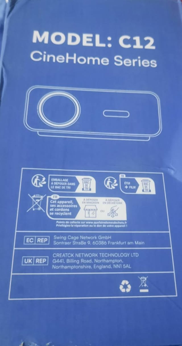 للبيع مكاني بابل ماكو توصيل سعر 80 هذا الجهاز هو جهاز عرض أفلام   (Movie Projector)، ومواصفاته الرئيسية هي::
الدقة: 1080 بكسل Full HD.
الاتصال: يدعم شبكات واي فاي 5G/2.4G.
الميزات: خاصية مرآة الشاشة (Screen Mirroring) وجهاز تحكم عن بعد.1080 Full HD: 1080 عالي الدقة بالكامل
MOVIE PROJECTOR: جهاز عرض أفلام
1080P FHD: دقة 1080 بكسل عالية الدقة بالكامل
5G/2.4G WIFI: واي فاي 5 جيجا هرتز/2.4 جيجا هرتز
SCREEN MIRROR: مرآة الشاشة
REMOTE CONTROL: جهاز تحكم عن بعد


**إذا كنت صاحب هذا الإعلان وتريد حذفه لأي سبب، رجاءا أرسل رسالة إلى الدعم الفني**