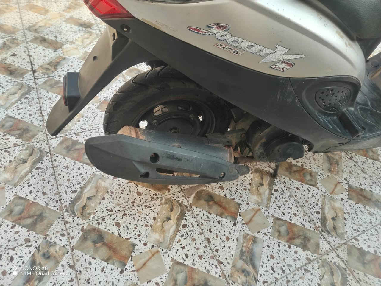 سلام عليكم  للبيع دراجه كامكو
نضافه شوفت عينك مكينه ومعدل فول دراجه تخبل  السعر 550وبيها مجال قليل مكاني نجف ناحية الحرية 
رقم*********** تصل وبخدمتك وخاص مفتوح
