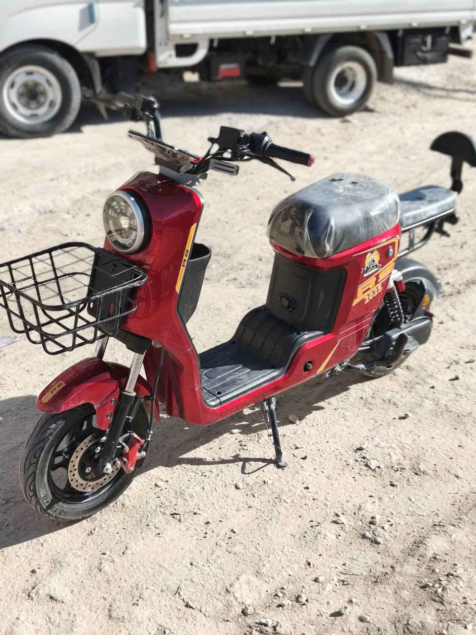 R9موديل 2025
بطاريات وشاحنه جدد قبل فتره مبدلهن يم ياسر كلواز
وصل معرض موجود السعر 425وبي مجال الشراي يخابر 
*********** كربلاء مقابيل حي العباس
