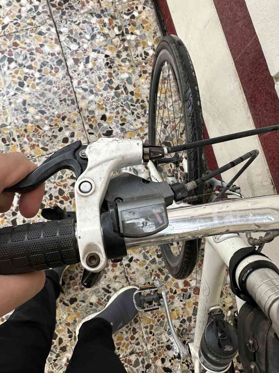 السلام عليكم c700  البيع سعر 160 بي ‏مجال  
‏عنوان بغداد  ￼/***********@￼
