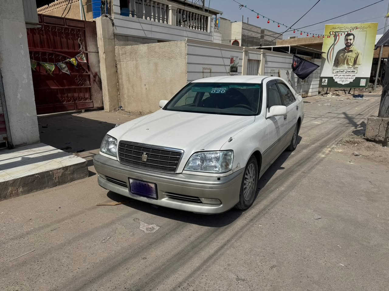 جنون للبيع رقم بصرة كرستال دكمتين محرك دي فور كبير اصولي بدون كص ***********
***********
السعر 130$
وبيها مجال
