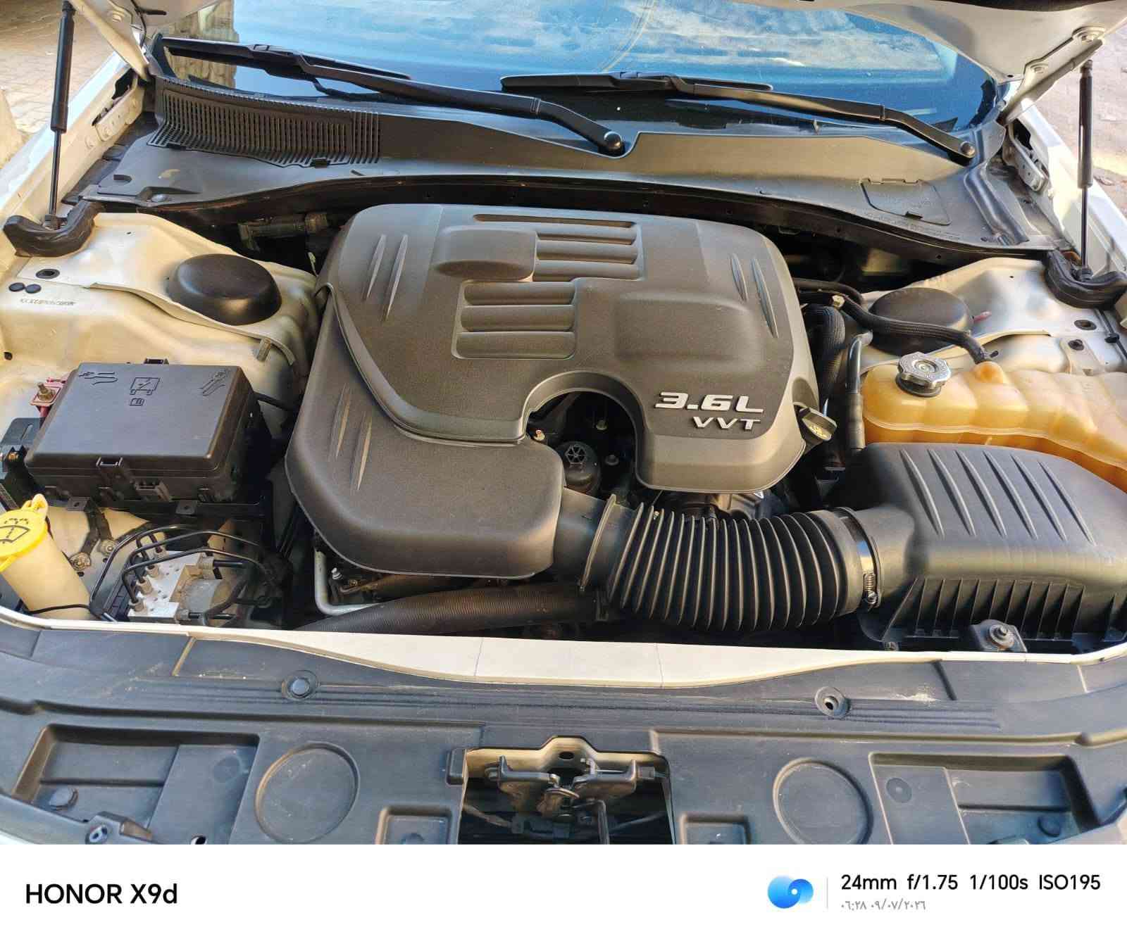 كرايسلر اوباما2021
جديدة و جاهزة من كلشي 
المحرك : 6 سلندر  3.6L 
المواصفات 
نقطة عمياء 
حساسات امامية 
مصابيح امامية زنون مع LED 
ويل قياس 20 أنج 
حساسات خلفية 
شاشه كبيرة مع نظام ملاحة نفكيشن GPS 
سستم صوت الپاين 
المقاعد الأمامية كهربائية
تشغيل عن بعد 
محدد سرعة 
كشنات مخمل 
كاميرا خلفية
مرايا متحسسة للاضاءة العالية 
 (بصمة) 
عنواني بصره 
رقم الهاتف***********

‏
