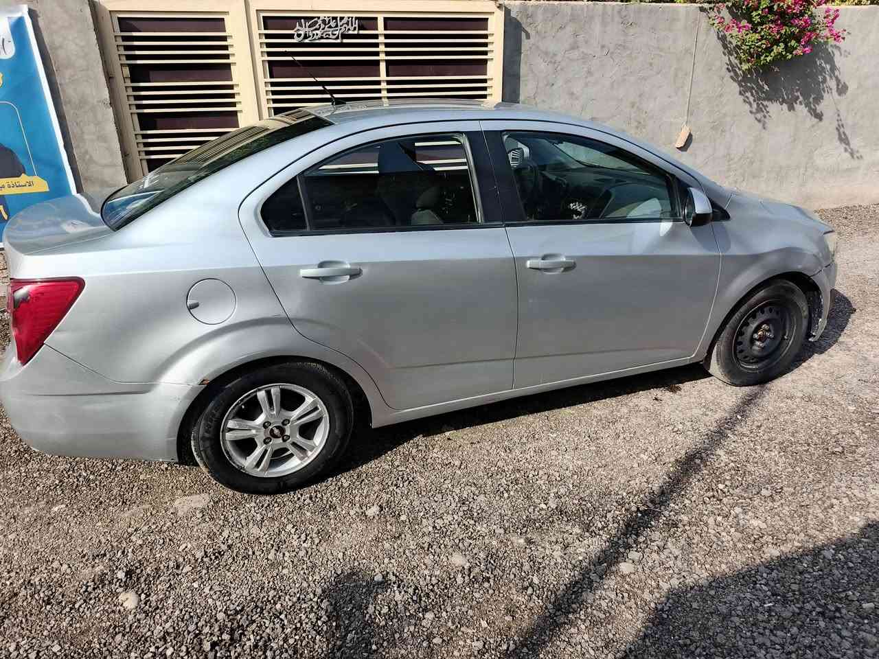 السلام عليكم
شوفرليت سونك 2012
رقم بابل تحويل ثاني يوم 
مكينه 1800 وكير مكفولات 
تبريد شغال 
مصبوغه حزام بدون حادث 
السعر /50 وبيها مجال 
الرقم /***********
