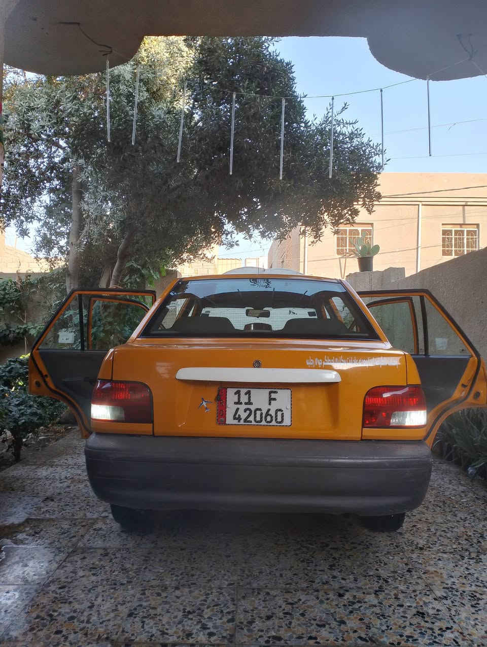 سايبا موديل 2023 باسمي مصفر هيئه وغرامات  تبريد شغال وخير من الله مكفوله من الشواصي ومن الخياس خير من الله كير ومحرك بيها طخات موضحات بيها ضربه بسيطه بلبنيد  بلصور سعرها 60 وبيها مجال بسيط للستفسار  ***********
