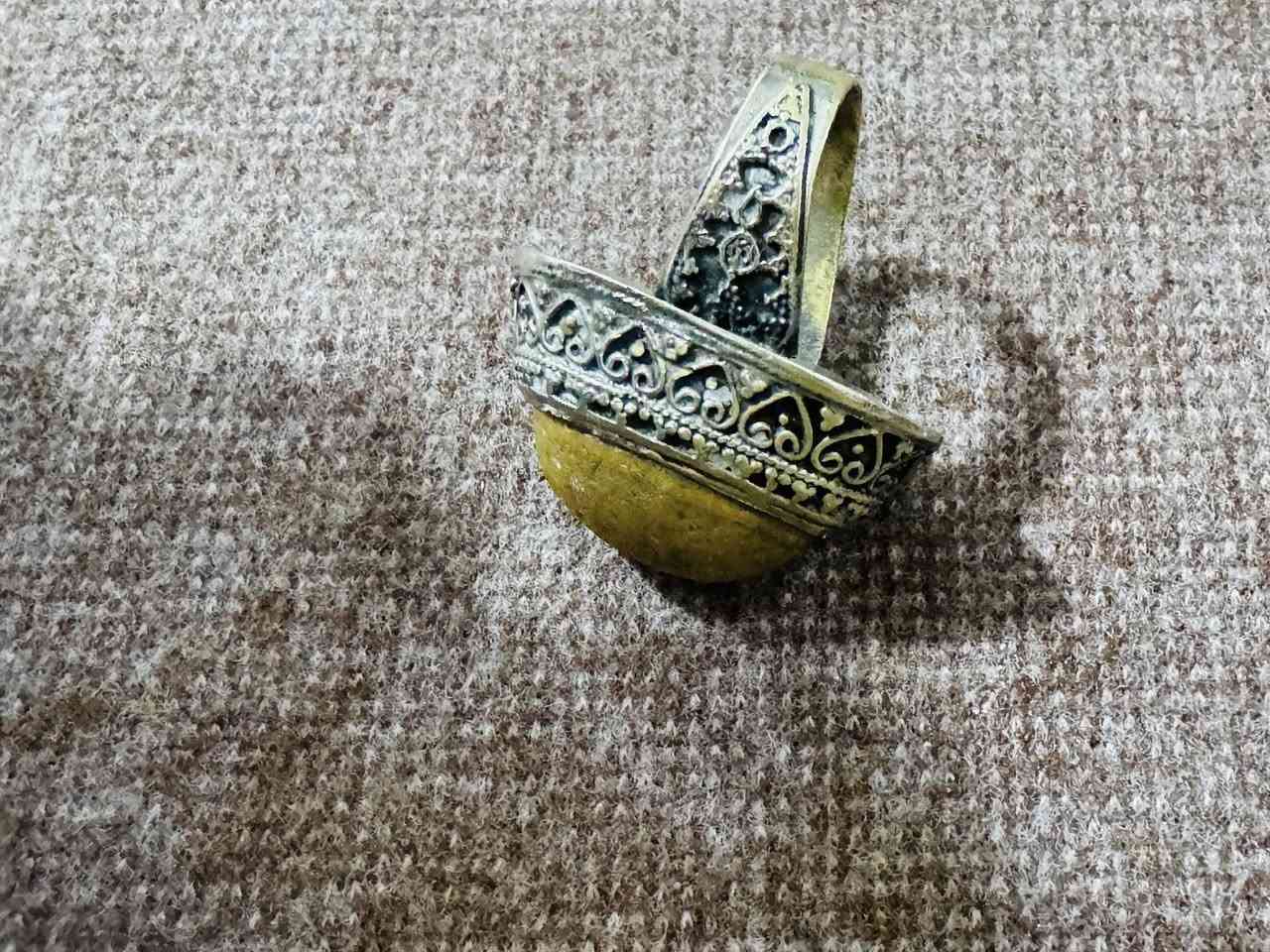 هاذه طلعلي بل كارتون اصلي بس مو فضه


**إذا كنت صاحب هذا الإعلان وتريد حذفه لأي سبب، رجاءا أرسل رسالة إلى الدعم الفني**