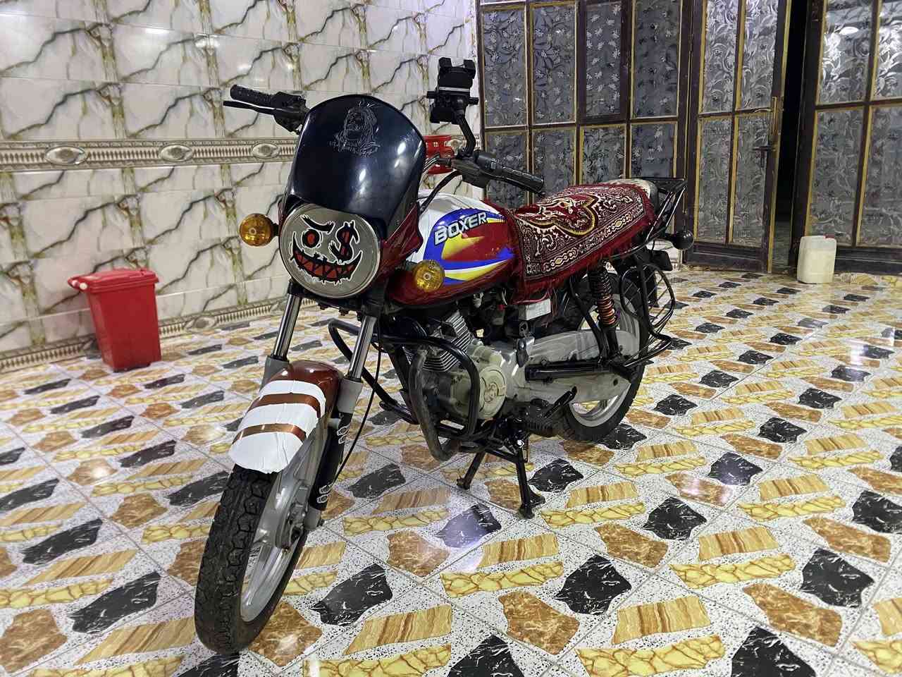 سلام عليكم بوكسر للبيع موديل 20كلك بدون اورق محرك مجفت مره وحده تجفيت اصلي دراجه ناعمه او نص هندر لايت بك لايت كله شغال سلف شغال بس بتري ضعيف او عوزها صفحيه وحده مكني كربلاء طوريج
رقمي ***********سعرها 575الف او بيه مجال
