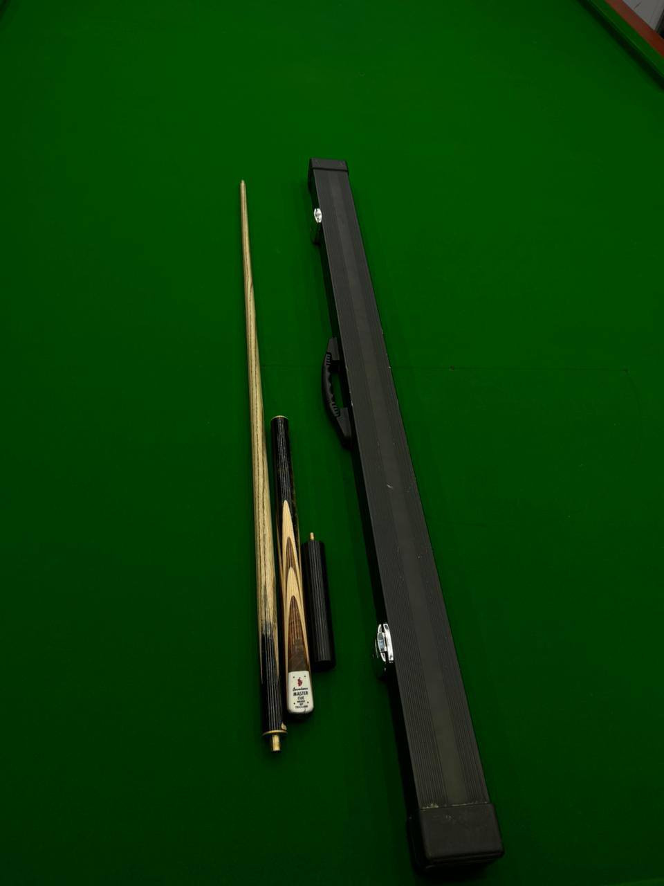 للبيع كيوب سنوكر ب ماركه master
تب 9.5 
سعر 100 بيها مجال


**إذا كنت صاحب هذا الإعلان وتريد حذفه لأي سبب، رجاءا أرسل رسالة إلى الدعم الفني**