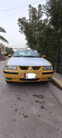 سلام وعليكم سمند موديل ٢٠١٢ كرستال سيارة كلش نضيفة وجاهزة من كلشي مكين...