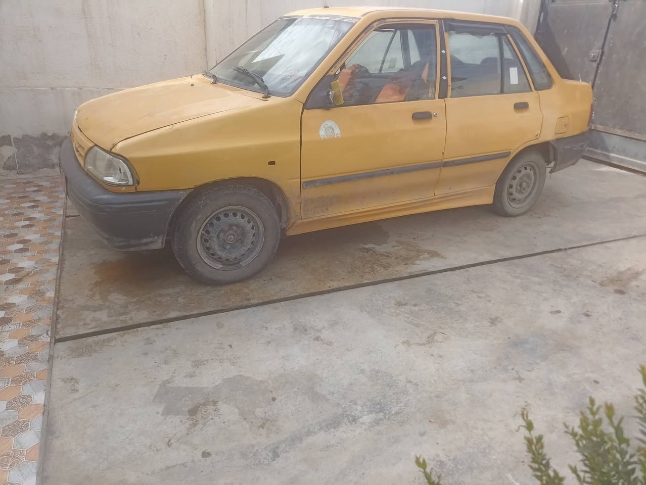 مكلف بالنشررر....
سياره سايبه 2012.بغداد.

وهم تاير 

لان ي جديد صار يومين شديته 

صدر اناني هل ي شلع 

دبلات جدد

فقط الباور والسلف ؤشخط وياها سلف بالكارتون بس تشد 

السعر 1250

مليون وربع ...انطيك وكتله من الوكيل 

الشراب يجي خاص


**إذا كنت صاحب هذا الإعلان وتريد حذفه لأي سبب، رجاءا أرسل رسالة إلى الدعم الفني**