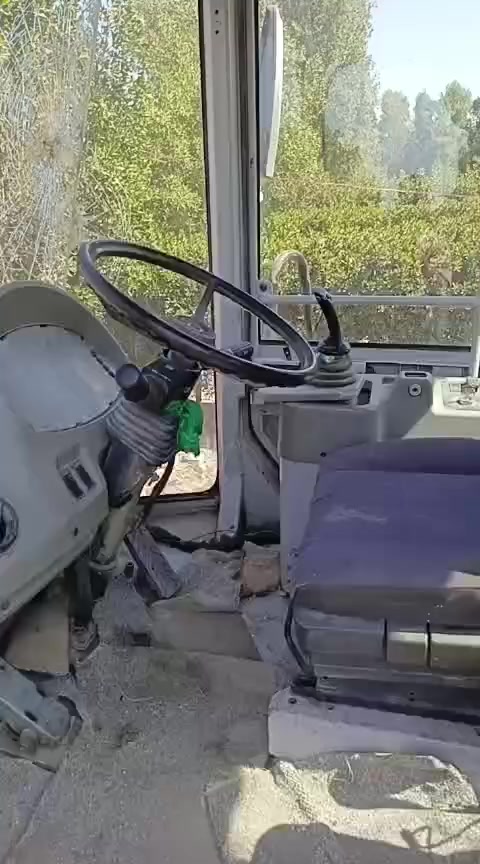 السلام عليكم اخوان شفل دايو للبيع كامل شرط الشغل المكان بغداد البلديات حجم ٧٠ شوف العين الشفل بدون رقم الهاتف ***********
