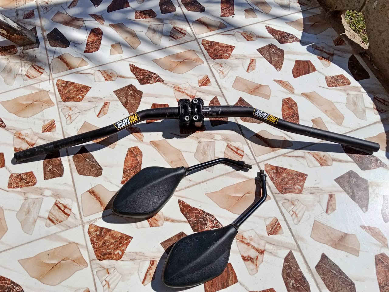 سكان رياضي العدد 2
مرايات سولنك 
ودرع مصبوغ اسود
وذني الي يصيرن بسكان 
كلشي وسعره الي يفيده 
خاص مفتوح


**إذا كنت صاحب هذا الإعلان وتريد حذفه لأي سبب، رجاءا أرسل رسالة إلى الدعم الفني**