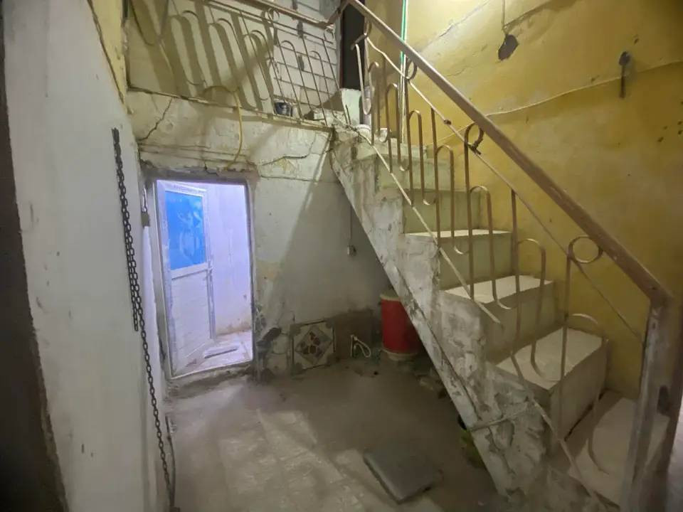 دار الرهن 50 م .... رهينه 7 مليون ..  
 يحتوى على.. غرفة فوك وغرفة جوه وصاله ومطبخ وصحيات  .. الموقع .. شارع المطار شارع الشفلات


**إذا كنت صاحب هذا الإعلان وتريد حذفه لأي سبب، رجاءا أرسل رسالة إلى الدعم الفني**