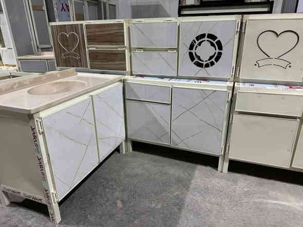 كاونتر القياس متر. ثلاث قطع ارضي وملحق  وسنك مرمر 
السعر 165 الف

للحجز  والاستفسار مراسلة الصفحة

 او التواصل واتساب ***********
