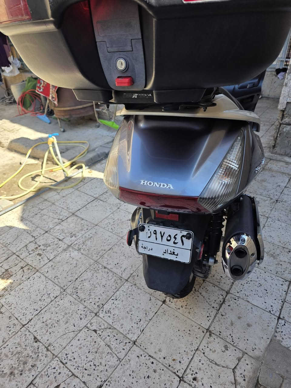 سلفر ٦٠٠ امريكي
رقم بغداد بأسمي ماشية ٢٨ حقيقي على ايدي الدراجة مكفولة من النقص برغي مامفتوح بيهه كلة بلاد عدا الدوسات مصبوغات وبيهه شخوط واضحة بلفديو كلجات بلاد قايش بلاد سكيورتي اي بي اس تايرات جدد وكلشي واضح بلفديو المكان بغداد ***********
