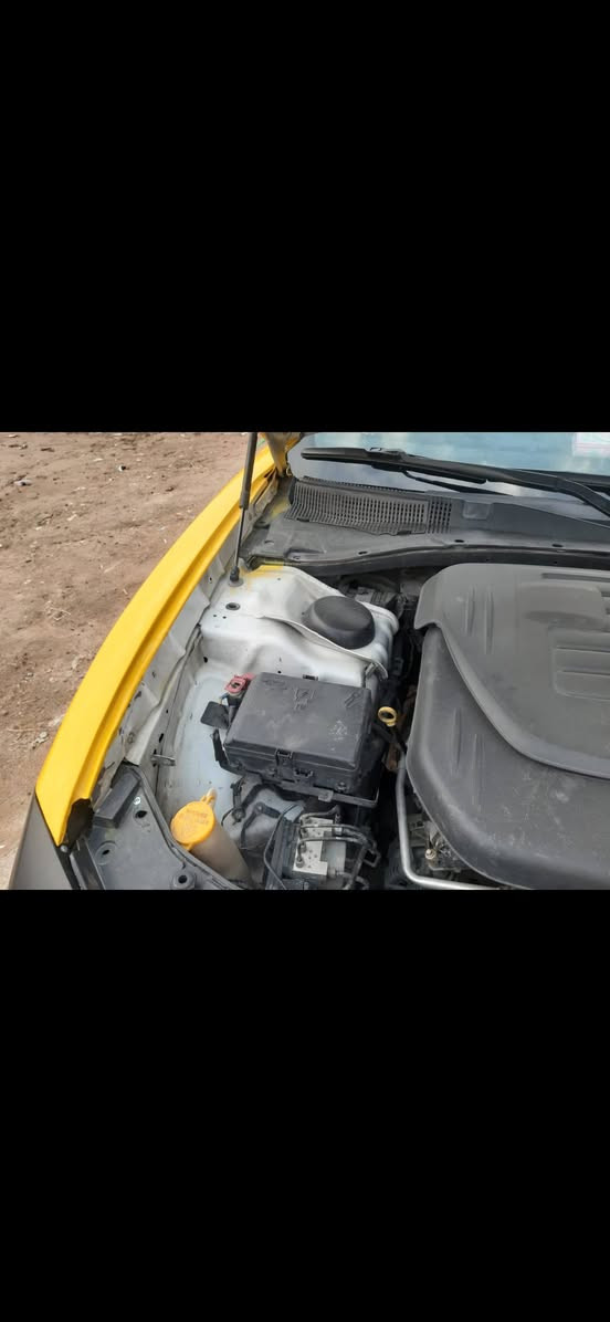 سلام عليكم مرخصت الدمن جارجر موديل 2018 سيارة جاهزه لشقل مكينة وكير وكسن شرط تخم تاير جديد سيارة مبدلة جاملقات المام والباقي كفالة بيها خط بصرة بغداد الاستفسار اكثر اتصل على الرقم *********** ابو حسين عنوان بصره كرنه
