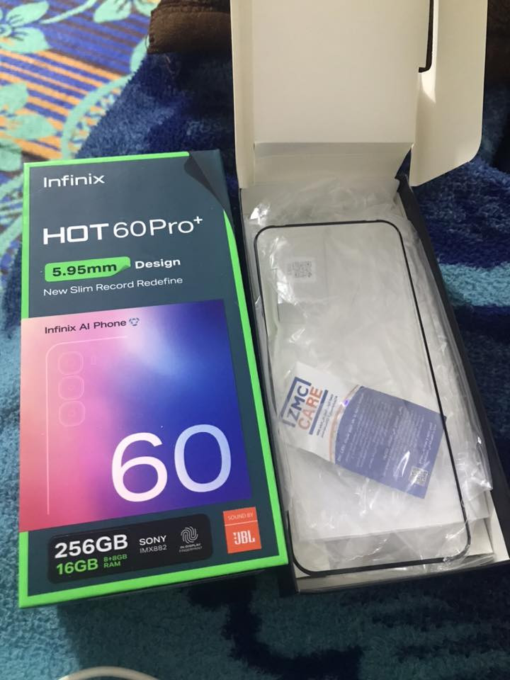 انفنكس هوت 60 برو بلس ذاكرة 256 الرامات الذاكرة العشوائية 16 گيگا بايت
نوع الشاشة AMOLED بتردد 144 هيرتز مقاوم للماء والغبار معالج helio G200  قوي لمحبين الألعاب
الكامرة 50 ميگا بكسل
 شاحن 45w شحن سريع الجهاز كامل مع كل ملحقاتة
بصمة يد  
جهاز مستخدم خمسة أيام فقط السعر 250 وبي مجال للطيبين للأستفسار *********** بي واتساب
