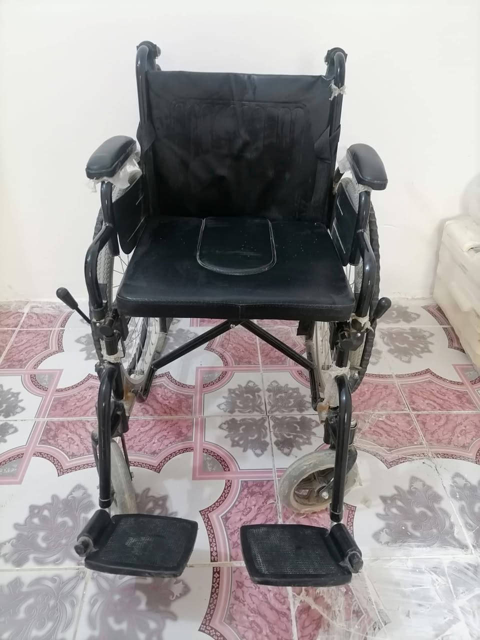 كرسي مقعدين  للبيع وجميع ملحقاته وياه سعر ب ١٠٠


**إذا كنت صاحب هذا الإعلان وتريد حذفه لأي سبب، رجاءا أرسل رسالة إلى الدعم الفني**
