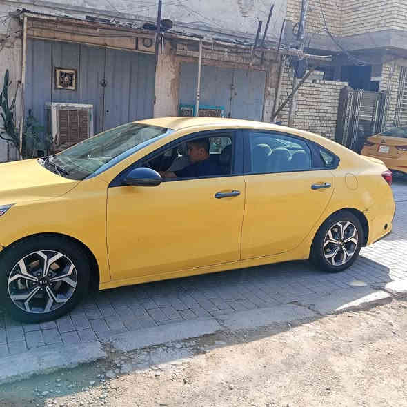 السلام عليكم كيا فورتي 2019 وارد امريكي الحادث موجود منشور بالصور والاتصال على رقم ***********
