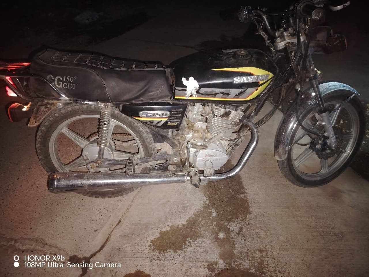 سلام عليكم دراجه للبيع  موديل 22 عايزهه شويه ترتيب محرك شرط الهندر  ملحوم 5كير باقي تفاصيل اتصل واتساب ***********
السعر 325 بي مجال 
سلام عليكم دراجه للبيع  موديل 22 عايزهه شويه ترتيب محرك شرط الهندر  ملحوم 5كير باقي تفاصيل اتصل واتساب ***********
