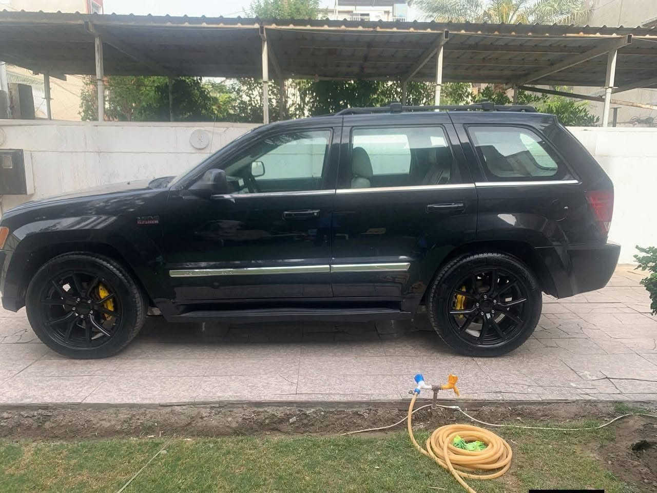 صلاح الدين تكريت
جيب لاريدو 2007 محرك هيمي 8سلندر 5700 فول مواصفات فتحه سقف كشنات جلد كهرباء تدفئه بلكشنات شاشه كامره تحكم ستيرن فور ويل شغال تبريد ثلج قطعتين ويل 20 srt مكينه كير صدر اكسل مكفول بيها جاملغ خلفي يسار وامامي يسار ايرباك مال برده فقط طاك الباب الامامي اليمين صار بي شخط جوه التريشه ونصبغ على كد الشخط رقم بغداد مشروع وطني هزه جديده تحويل ثاني يوم السعر 110 وبي مجال لشراي 
***********
