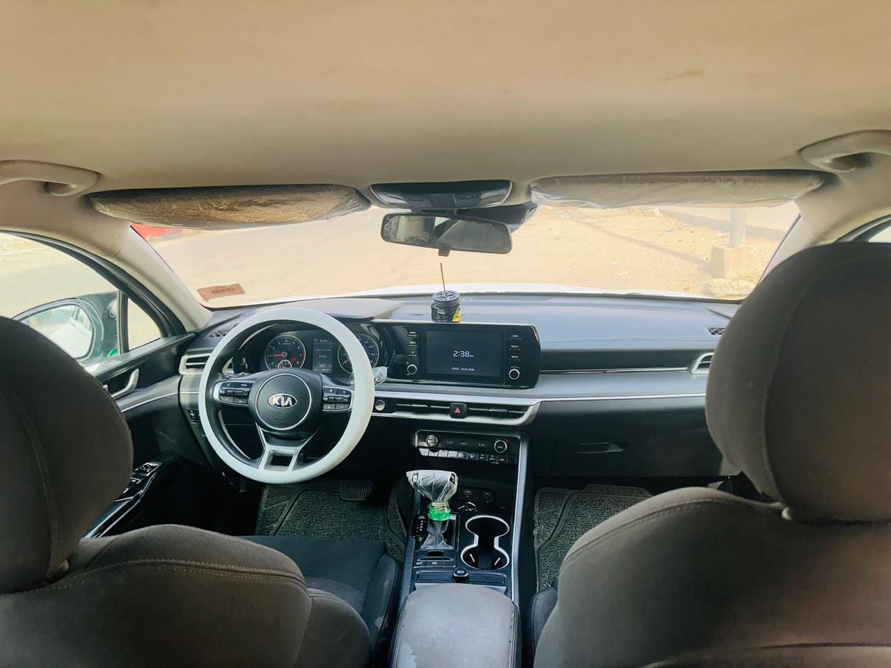 ‏سلام عليكم كيف فايف 2021 وارد أمريكي حادثه جاملق وبنيد 
‏سيارة فول مواصفات كاميرا دوارة حساس خلفي امامي رادار امامي تشغيل عن بعد تحكم ستيرن مثبت سرعة
‏كير ومكينة حلوات
‏رقم مثنى معوقين وحاضر للوكالة

‏مكان السيارة بصره سعر 123 سيارة حلوة جاهزة مجهزة العنوان بصره
***********
