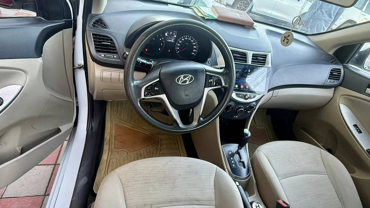 للبيع هيونداي أكسنت موديل 2018 🚘

السيارة بحالة ممتازة، بارد خفيف بالبنيـد، كير ومحرك ما مفتوحات، نظيفة وجاهزة للاستخدام اليومي.

✔️ محرك ممتاز
✔️ كير ممتاز
✔️ فحص جاهز
✔️ سيارة مرتبة وما تحتاج مصروف
السعر 112ورقه
للاستفسار مراسلة الخاص أو الاتصال على هذا الرقم: __________***********
