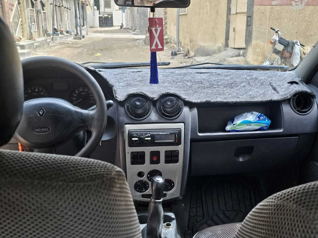 سلام عليكم سياره رينو فرنسي مديل 10
رقم بغداد بسمي 
سياره جاهزه من كلشي فقط خيط بخار بدون تنقيص
مكينة 1600 المرغوب
مصفره هيئه وغرامات
السعر 36 وبيها مجال
العنوان كربلاء غير متواجد عل فيس الاتصال عل رقم ***********
