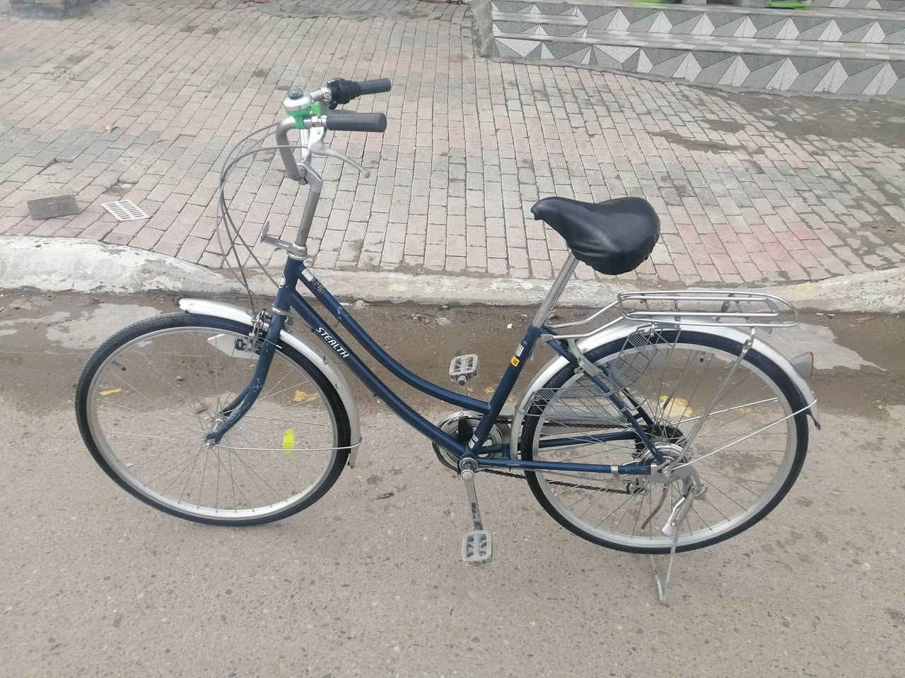 بايسكل للبيع حجم ٢٦ باله بعده جديد رقم الهاتف *********** *********** مكاني فلوجه
