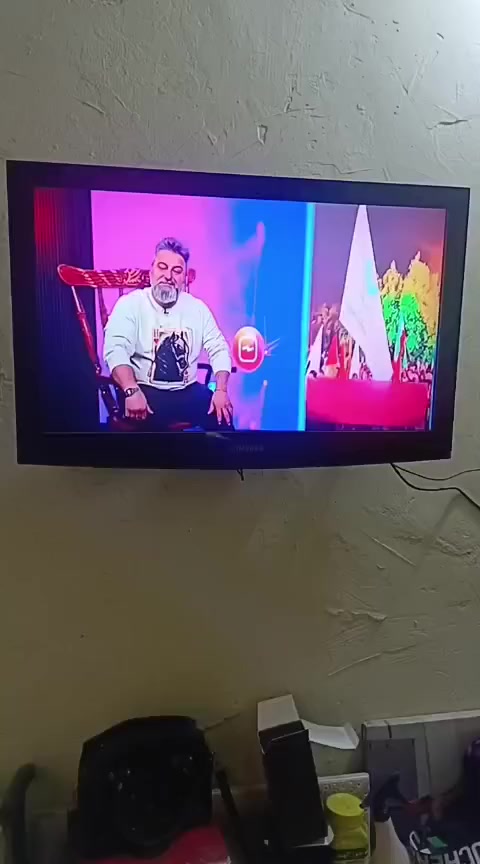 طباخ للبيع سعره 130وبي مجال بلازمه حجم 32السعر 125 وبيها مجال مكانهن بغداد حسينية الراشديه ***********
