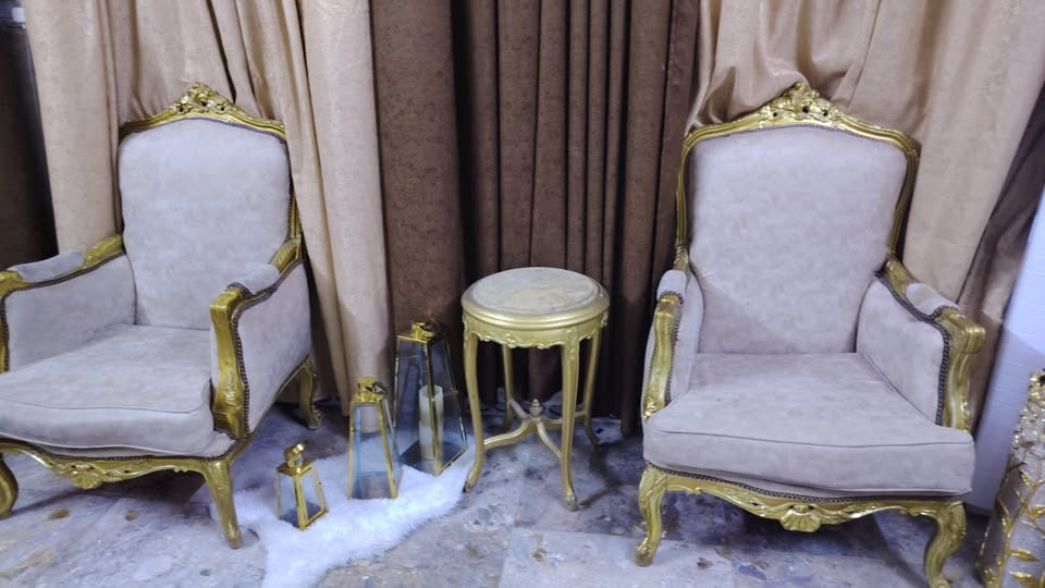 تخم زان مصري ١٠مقاعد ويا طبلات مرمر عدد ٢ وفاترينا العنوان بغداد سبع ابكار الي يريدهم يراسل عالخاص أو يتصل على هذا الرقم *********** بي واتساب
