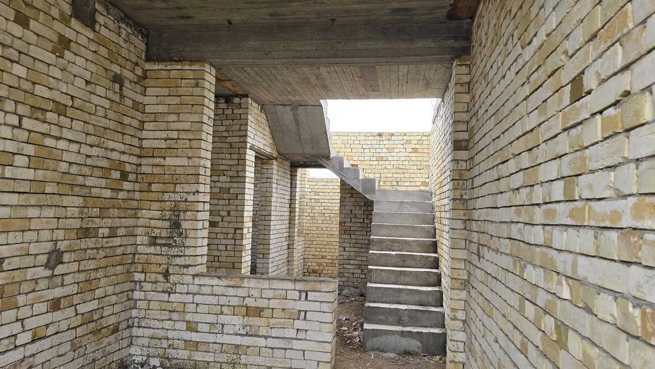 سلام عليكم هياكل عدد ثنين مساحت الواحد ١٠٠ متر ركن علا شارعين بنيان درجه اولى طابوك جمهوري صب كونكريت 
العنوان القاسم شارع الحولي مجمع الزهراء السكني طابو زراعي سند ٢٥ الاستفسار 
***********
***********
