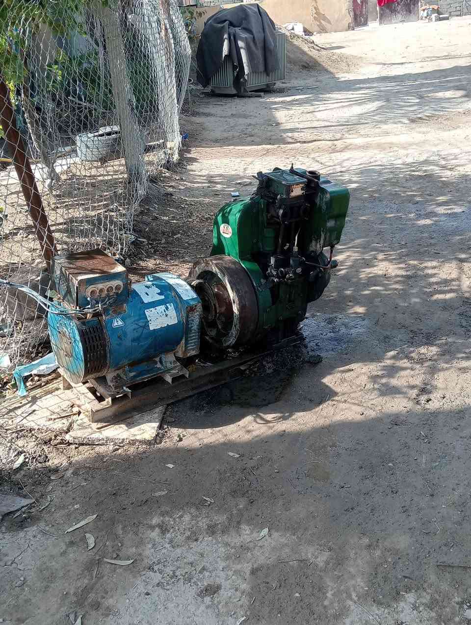 مولد ابو العشره اخو الجديد ثري فيز اربع خطوط ثلاثه حار واحد بارد نحاس جديد الجنريتر السعر 450 العنوان بابل كفل هذا رقمي ***********
