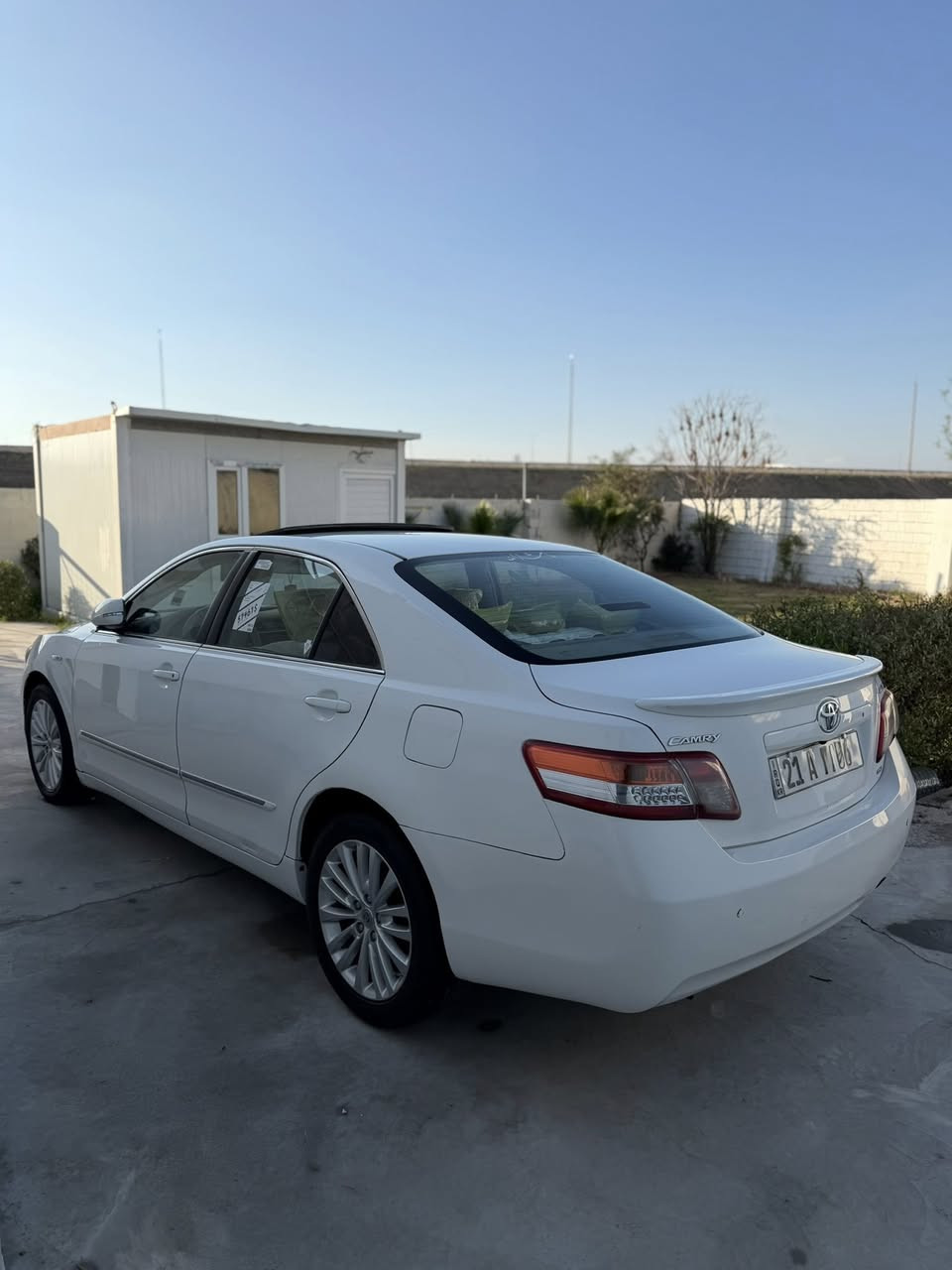 تويوتا كامري 2008 خليجي فول GLX
سلام عليكم تويوتا كامري موديل 2008 محدث 2011
مواصفات GLX داخل اصفر سلايت شاش كامير حساس 
اشارت بل مراي تبريد خلفي كشانت كهربائي 
لايتات زينون 
كير محرك بشرط لا صرف لا بخار بدون فتح
صدر امامي جديد 
شرط تحويل والغرامات 
سنوية هز رقم ژينكة جديد 
صبخ بيها بونيد وبيها ثلالث مكانت شبر صبخ بدون دواخل 
السيارا جاهز. وحلو 
مكاني كركوك 
للبيع فقط  
سعر108 بيها مجال 
***********
