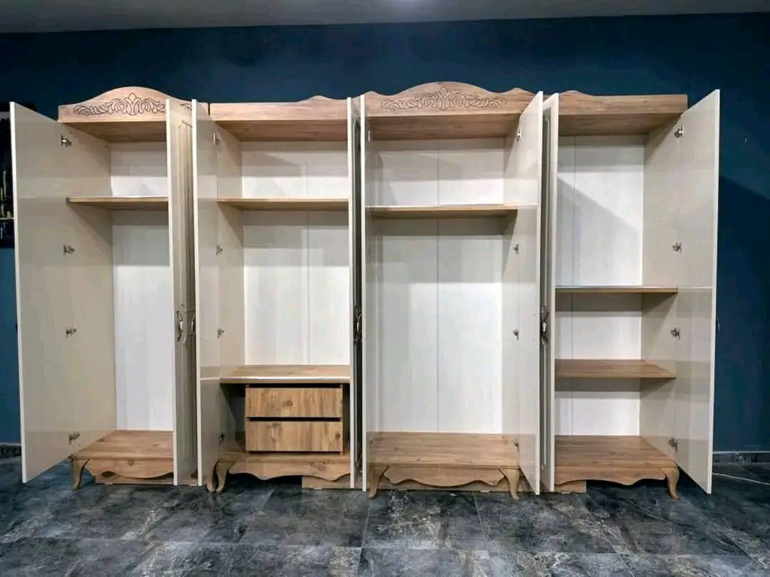 نجار غرف نوم تركي 🇹🇷 عراقي مصر 
كادر فني متخصص في مجال تصليح واتنصيب جميع انواع غرف نوم ***********
***********واتساب
يوجد لدينا مواد تصليح الثاث جاهز مطابخ تركي
معا كيه 🚚🚚 حمل نقل جميع محافظات
