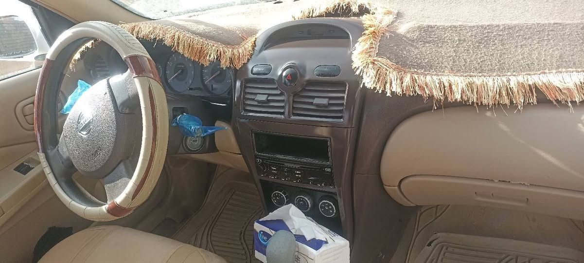 سيارة صني موديل 2011 بس دعاميات مصبوغ سيارة مكفوله به شبر صبوغ بالجامرلغ بعد سيارة مكفولة خير من الله . مكان سيارة كلار. صالح أغا 
***********.
سعر سيارةجوه سوك . 108 بها مجال بسيط
